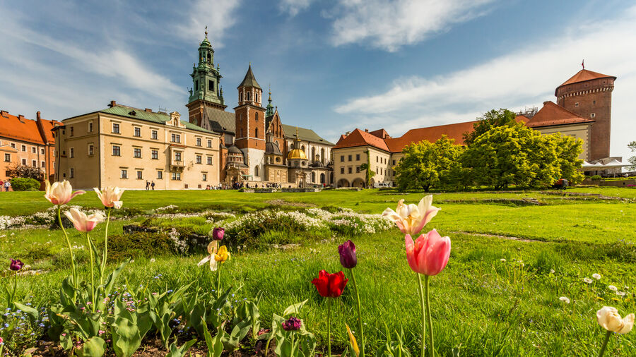 Du lịch Châu Âu tự túc - Du lịch Ba Lan tự túc - Wawel Castle Garden, Kraków Du lịch Châu Âu tự túc - Du lịch Ba Lan tự túc - Wawel Castle Garden, Kraków