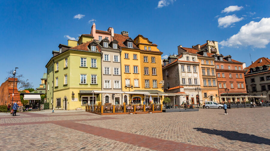 Du lịch Châu Âu tự túc - Du lịch Ba Lan tự túc - Castle Square, Warsaw Du lịch Châu Âu tự túc - Du lịch Ba Lan tự túc - Castle Square, Warsaw