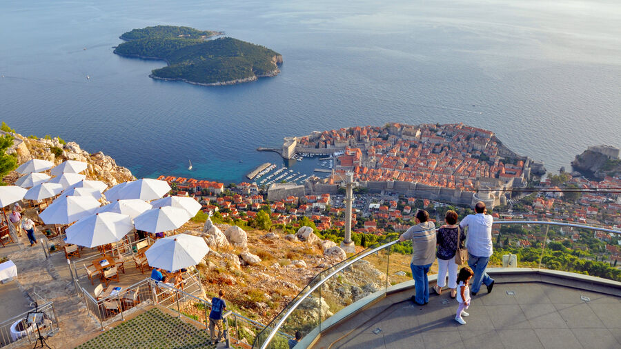 Du lịch Châu Âu tự túc - Du lịch Croatia tự túc - View from Mount Srd, Dubrovnik Du lịch Châu Âu tự túc - Du lịch Croatia tự túc - View from Mount Srd, Dubrovnik