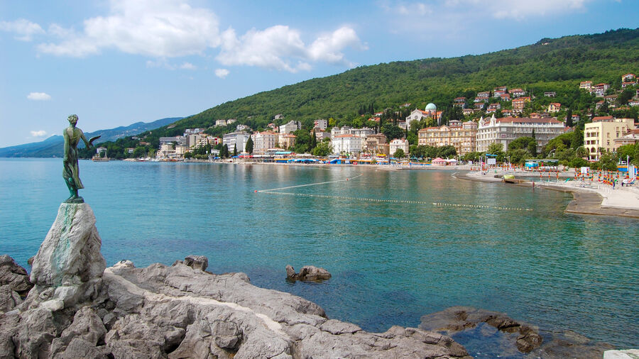 Du lịch Châu Âu tự túc - Du lịch Croatia tự túc - Opatija Statue Du lịch Châu Âu tự túc - Du lịch Croatia tự túc - Opatija Statue