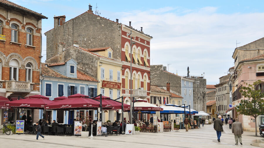 Du lịch Châu Âu tự túc - Du lịch Croatia tự túc - Poreč Square, Poreč Du lịch Châu Âu tự túc - Du lịch Croatia tự túc - Poreč Square, Poreč